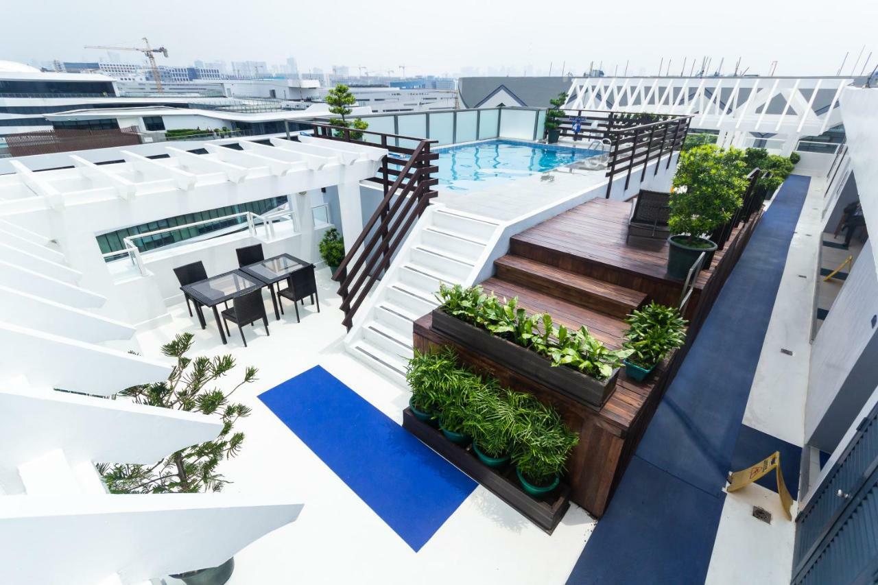 Microtel By Wyndham Mall Of Asia Pasay Exteriér fotografie